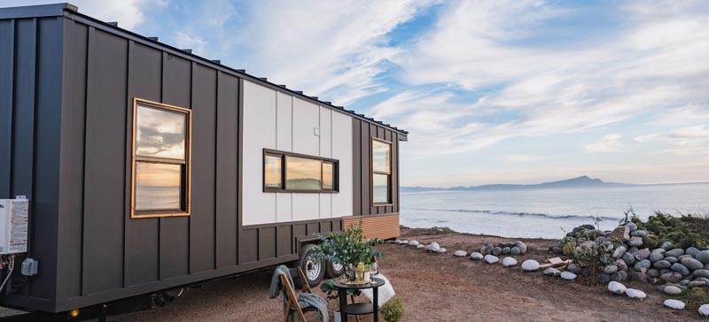 tiny home / ADU on a beach overlooking the ocean